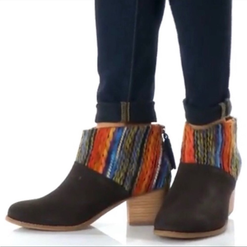 Toms Leila Mixed Textile Booties 8 EUC